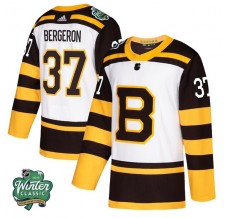 Pánské Dres Boston Bruins Patrice Bergeron 37 2019 Winter Classic Patch Bílá Authentic